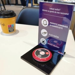 4 kosi brezžični sprejemnik za natakarja + 30 kos brezžični oddajnik z gumbi